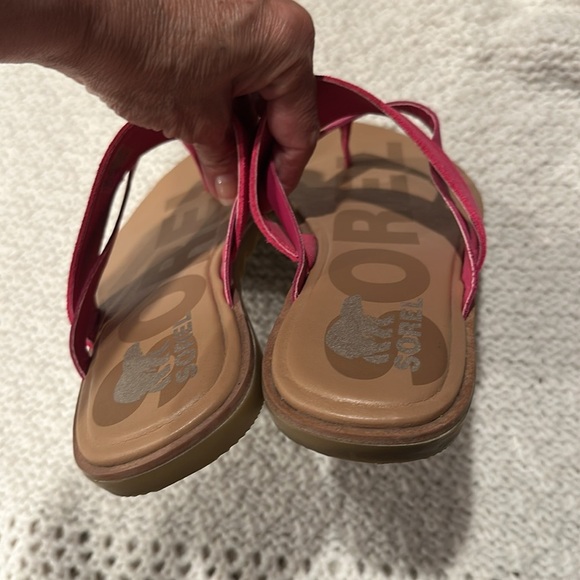 Sorel Women's Pink Sandals Size 10 - Picture 4 of 7